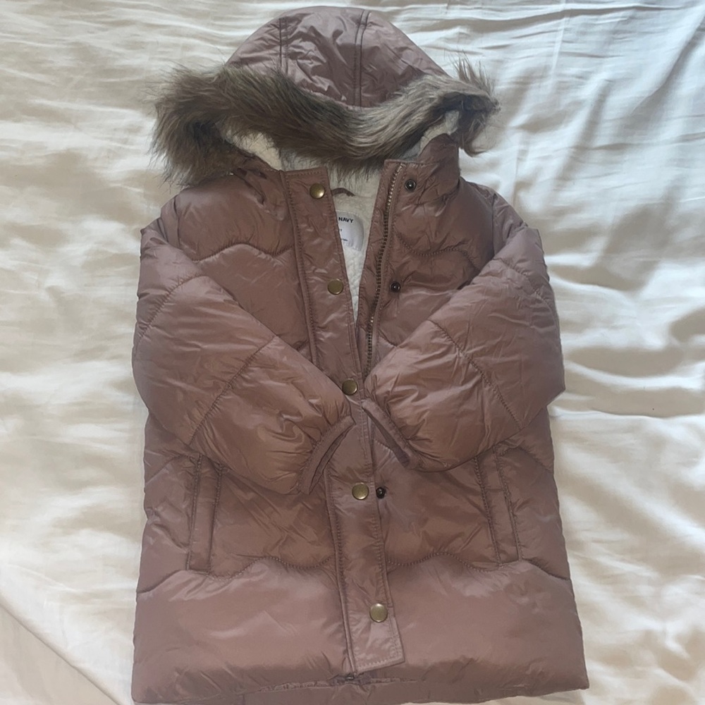 ✨GIRLS WINTER COAT✨ NEVER WORN